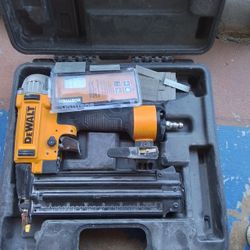 Dewalt 18gauge Nail Gun 