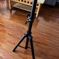 Tripod 