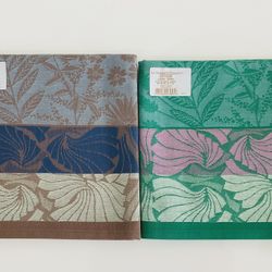 Le Jacquard Français cottage napkins - 1 Of Each in Jardin Green & Blue