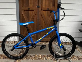 Beautiful GT Bank BMX Bike