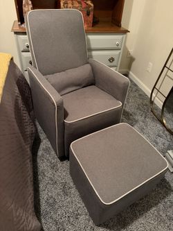 Swivel Gliding Rocking Chair With Ottoman.