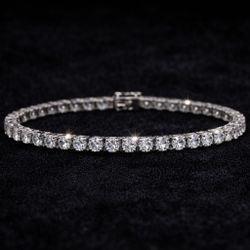 VVS1 Round CVVS1 Round Cut Moissanite Tennis Bracelet Diamond Tester Moissanite Tennis Bracelet 7 Inches 5mm Wide Diamond Tester VERIFIED 