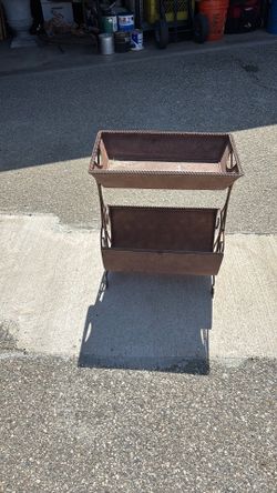 2 tier plant stand