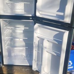 Small Refrigerator 