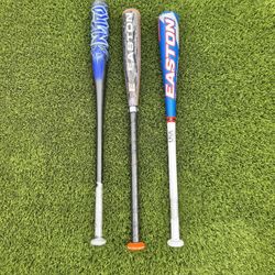 BASEBALL BATS AND BASEBALL CAPS BUNDLE 