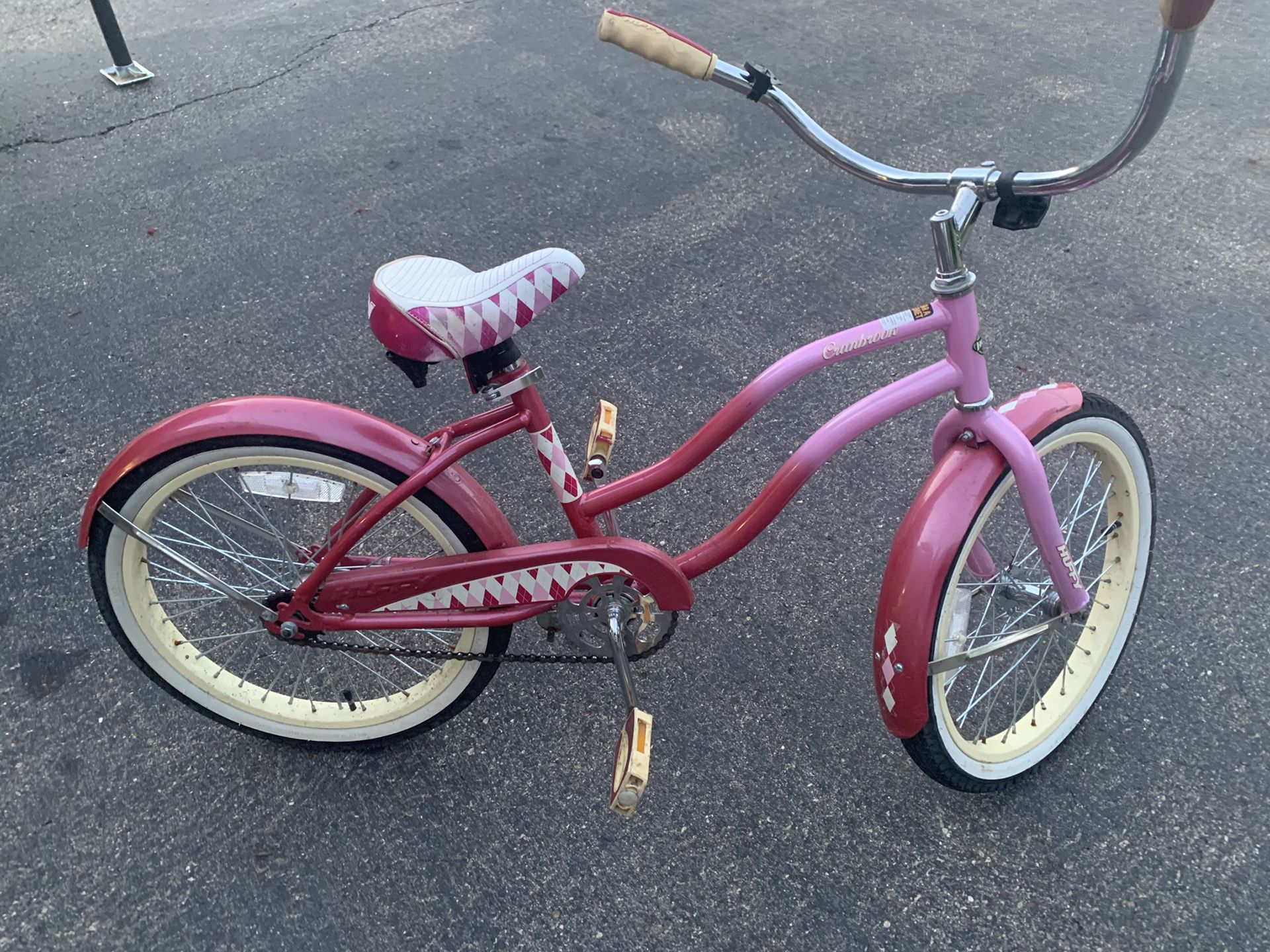 Girls bike 20”