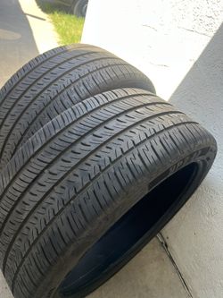 Pair Of Tires 305 / 35R24