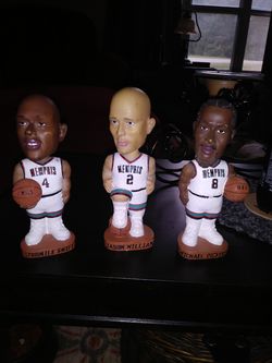 3 original memphis grizzlies bobbleheads williams. Swift dickerson