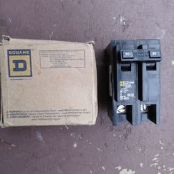 Disyuntor 90 Amperios