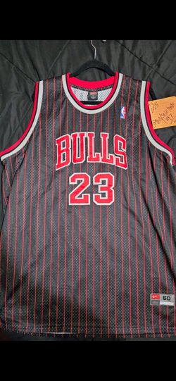 Michael Jordan championship 95/96 vintage Nike bulls jersey authentic (Size 60)