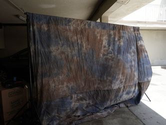 Wescott Backdrop 9'x10' - (w/Stands) PRICED TO SELL ($80)
