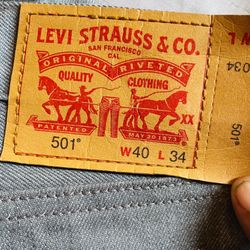 Levi’s Jeans 501 Pants $20