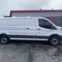 2018 Ford Transit