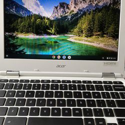 Acer Chrome book 11 (small Laptop) 