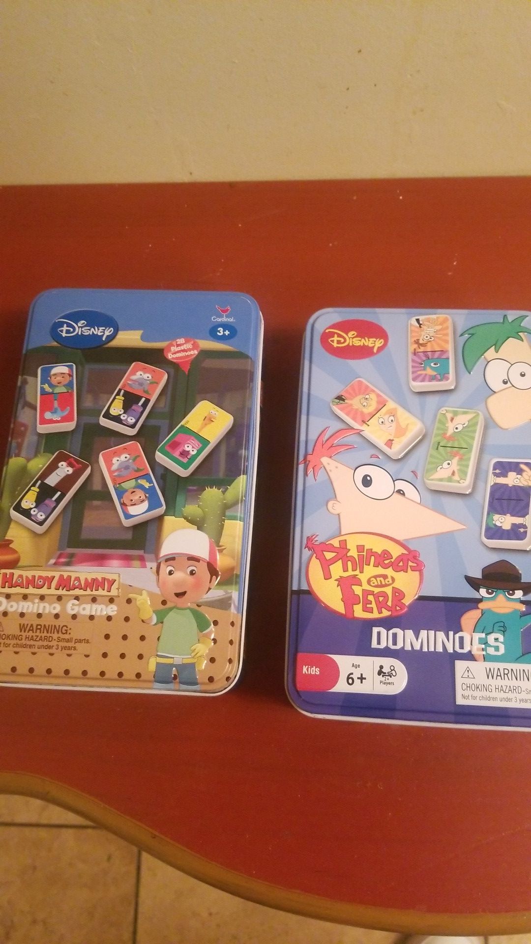 DISNEYS HANDY MANNY & PHINEAS AND FERD DOMINOS