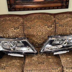 Original Headlights Nissan Pathfinder 