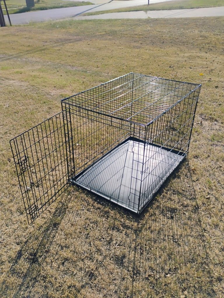Large Dog Crate 42"x 31"x 28"