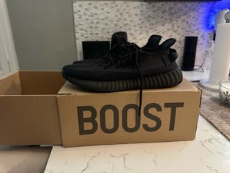 Yeezy boost 350 onyx black size 11