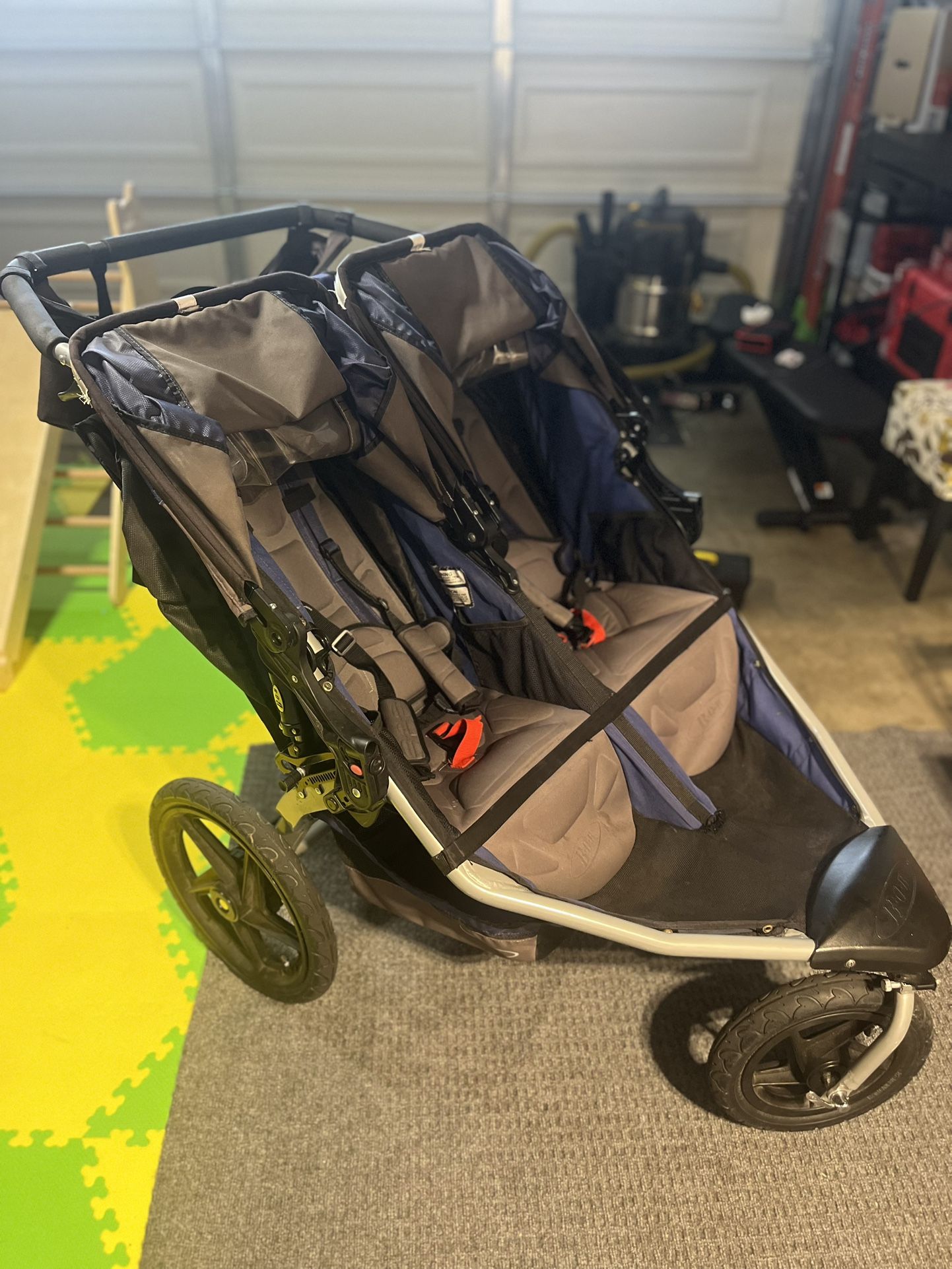 Double Bob Jogging Stroller