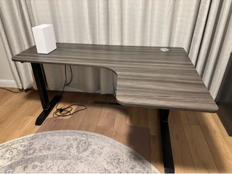 Electric Standing Desk
