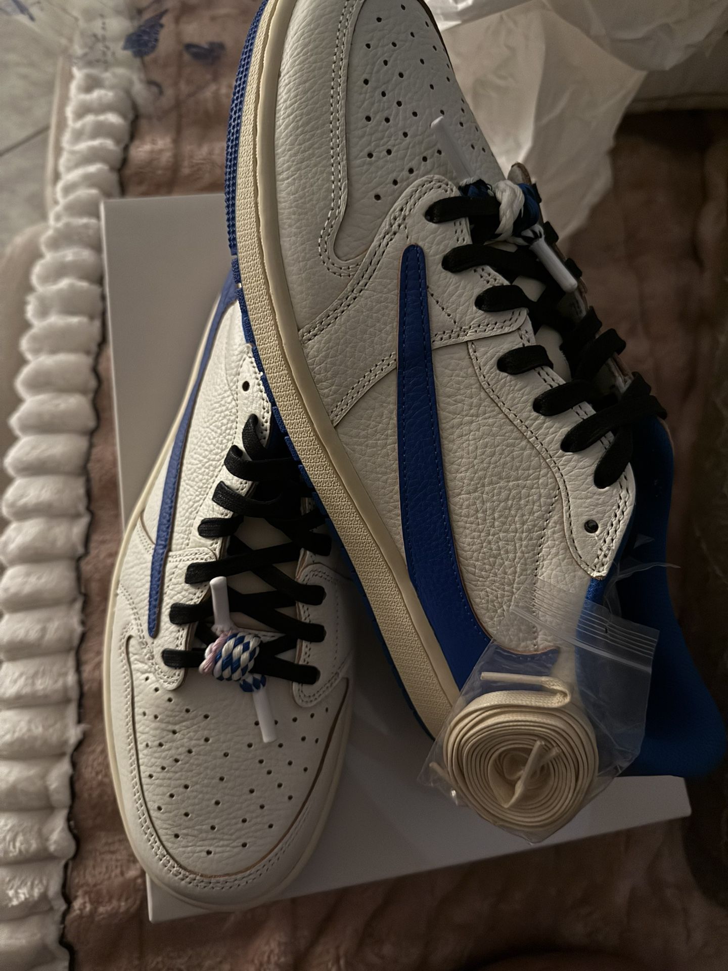 Fragment x Travis Scott Jordan 1 Low Size 13