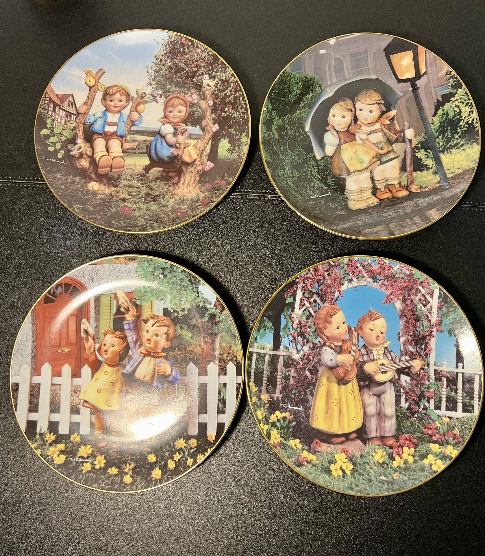 Hummel 1989-90 4 Collectible Little Companions Plates Numbered Matching Q5087