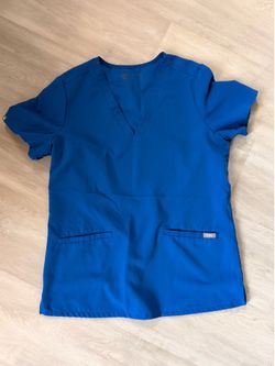 Figs women scrub top