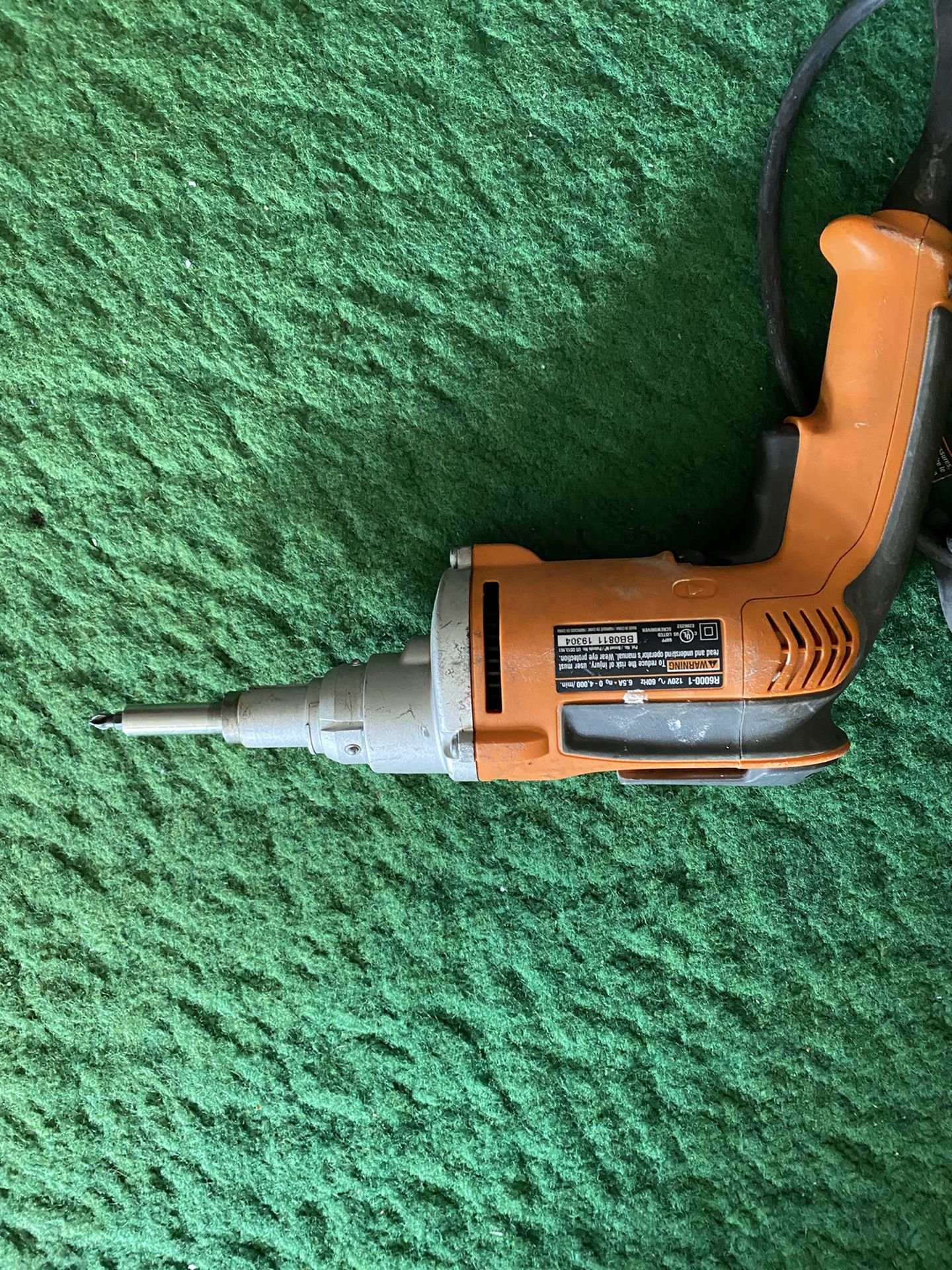 Rigid R6000-1 Drywall Screw Gun.
