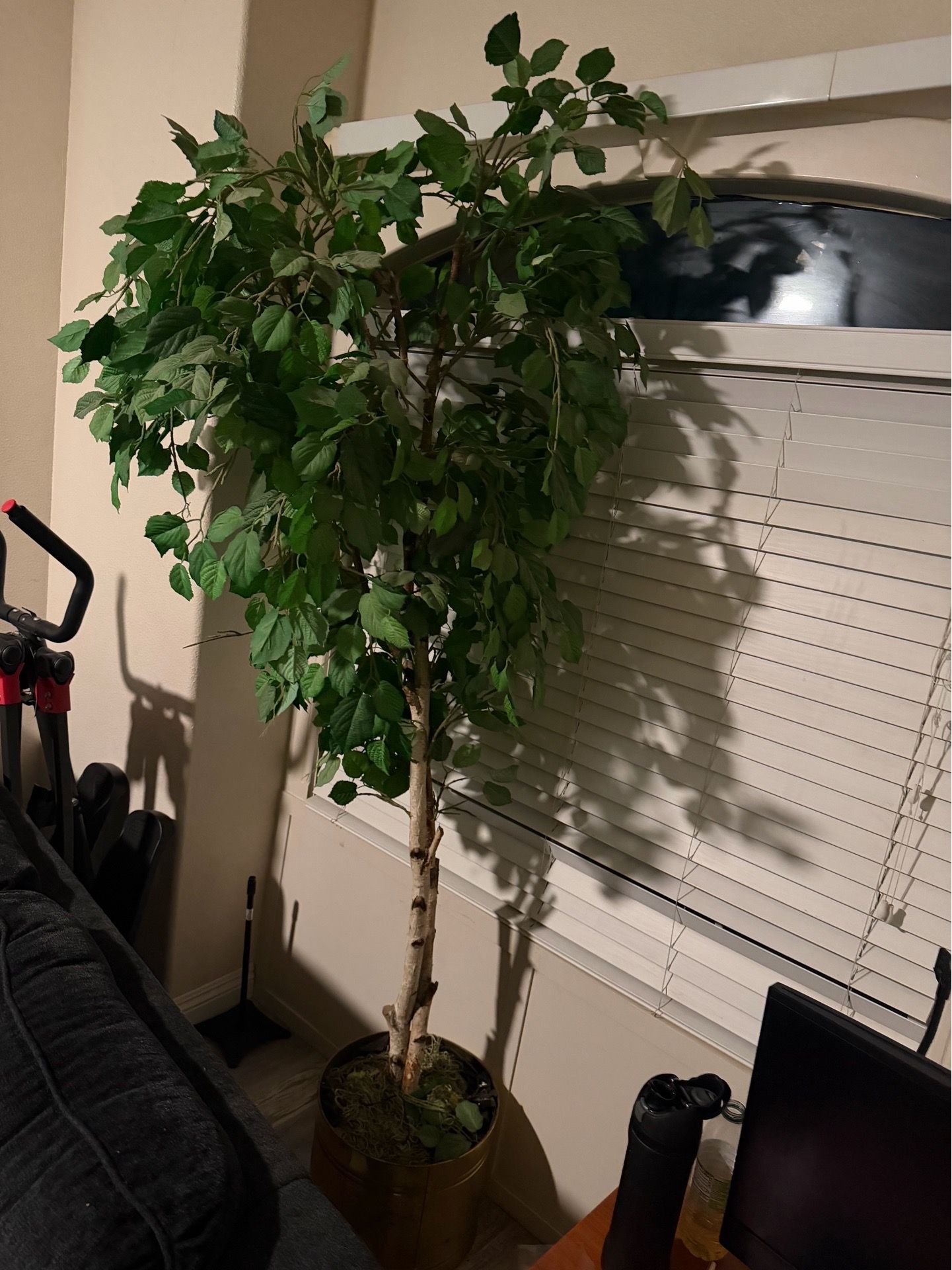 Artificial tree
