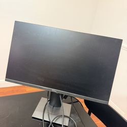 Dell monitor in excellent working condition