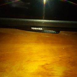 TOSHIBA TV 