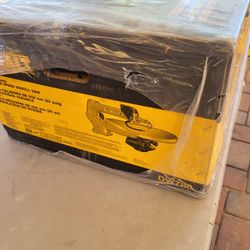 DEWALT 20"VARIABLE SPEED SCROLL SAW NEW 