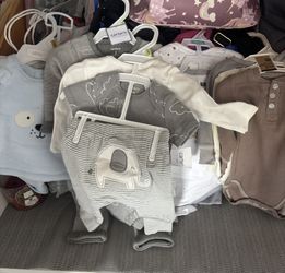 Ropa de bebé de cero a tres meses