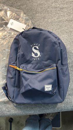 Herschel Backpack Navy Blue. New. Make offer