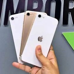 Apple iPhone 7 Unlocked 