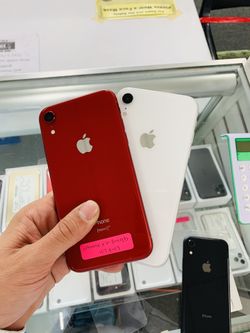 iPhone XR unlocked perfect condition! $399