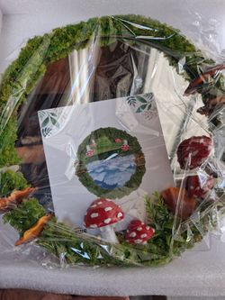 Mushroom mirror