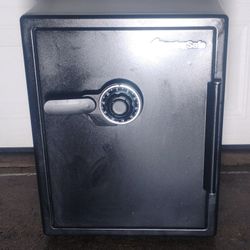 Large Sentry Combination Safe