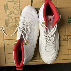 Jordan 12 Retro “FIBA”