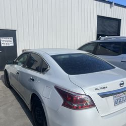 Nissan Altima 