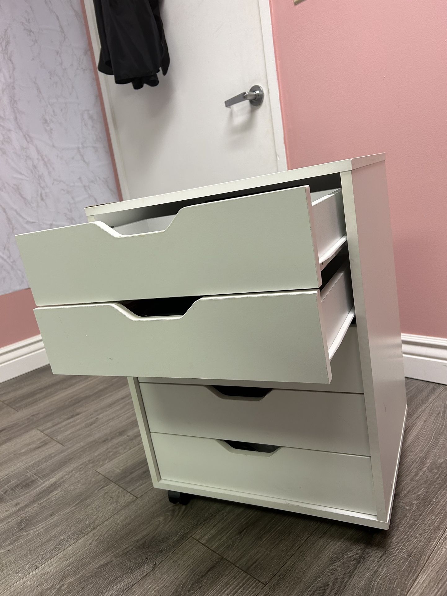 Table Draw Organizer 