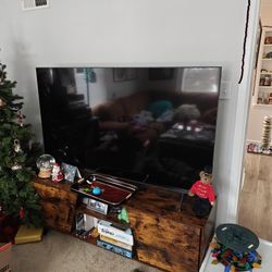 65" Samsung Smart TV
