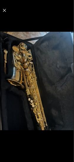 Fever Beginner Student Alto Saxophone Gold with Case, Mouthpiece and Reed