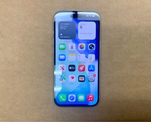 Apple iPhone 15 Green Smartphone Cellphone Phone Touchscreen Display 128GB Memory Unlocked Carrier Network 5G LTE Wifi Bluetooth iOS