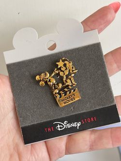 Vintage DISNEY Mickey & Co NAPIER Mickey's Movies Pin Brooch Gold Tone Mouse Hat