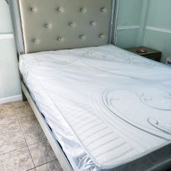 NEW QUEEN MATTRESS. Bed frame is not available. Take it home the same day 👍