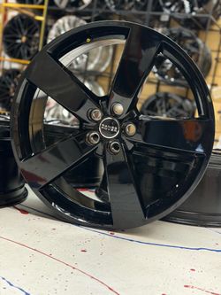 22” Range Rover  Defender  Wheel excuse  —-$795   $0 down  5x120mm