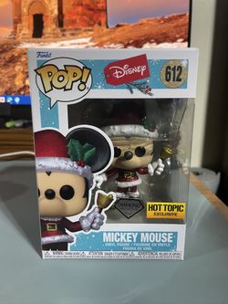 Funko Pop Disney #612 Mickey Mouse Diamond Collection Hot Topic Exclusive Limited Edition Christmas Edition