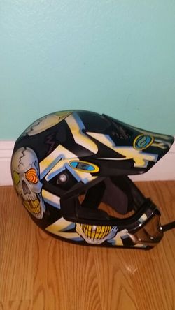 Fulmer motocross helmet. ..med size..great condition!