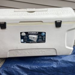 Igloo Cooler